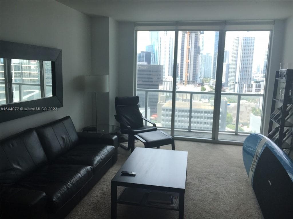 55 SE 6 ST # 2006, Miami FL 33131