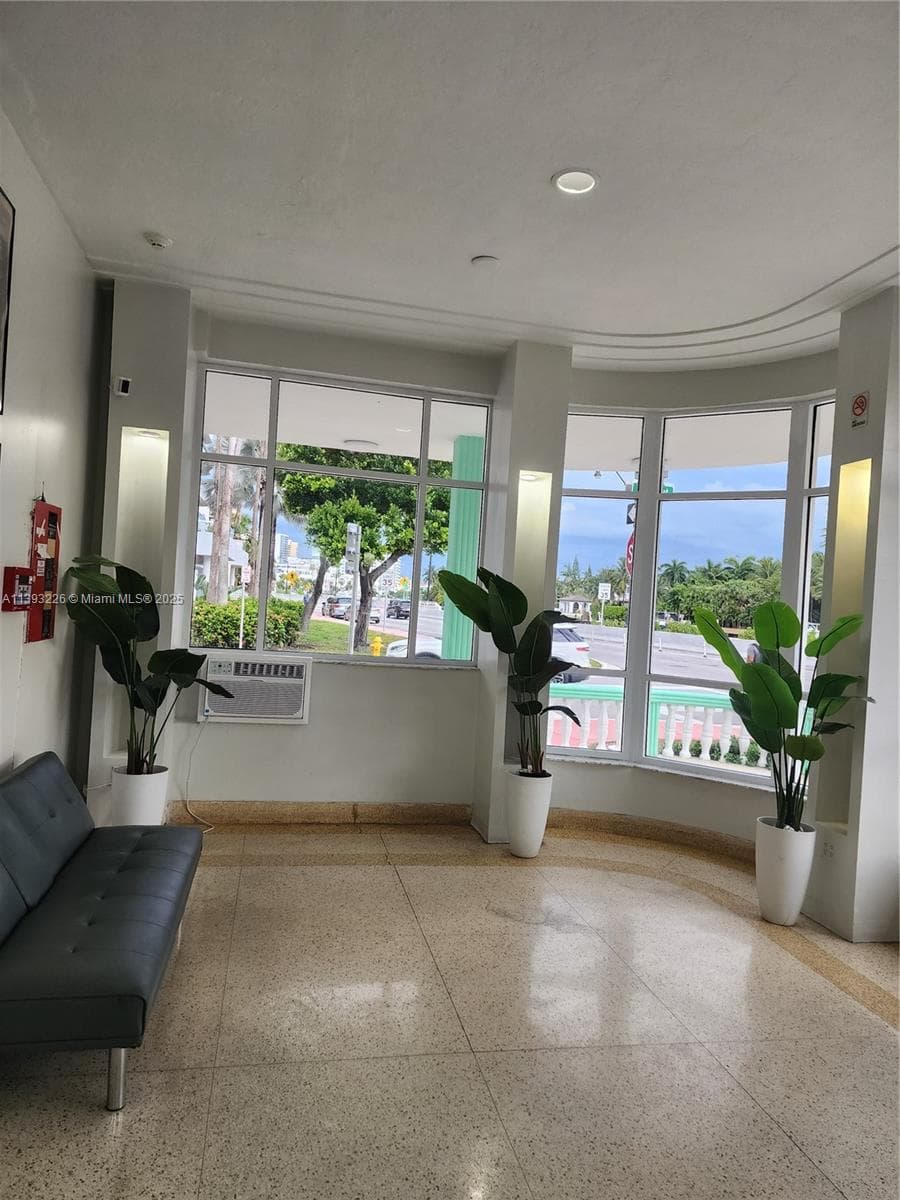 3801 Indian Creek Dr # 201, Miami Beach FL 33140