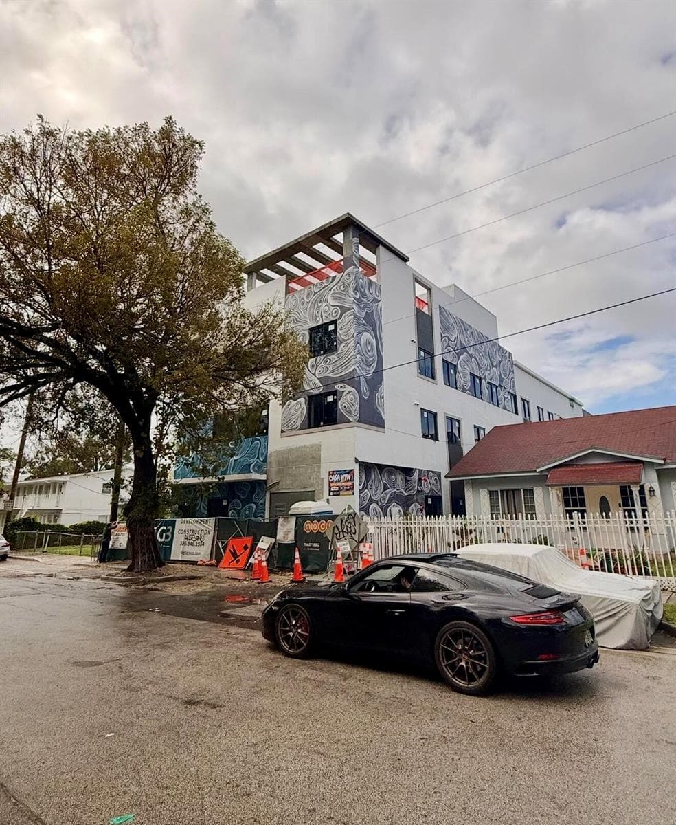355 NW 31st Street # 203, Miami FL 33127
