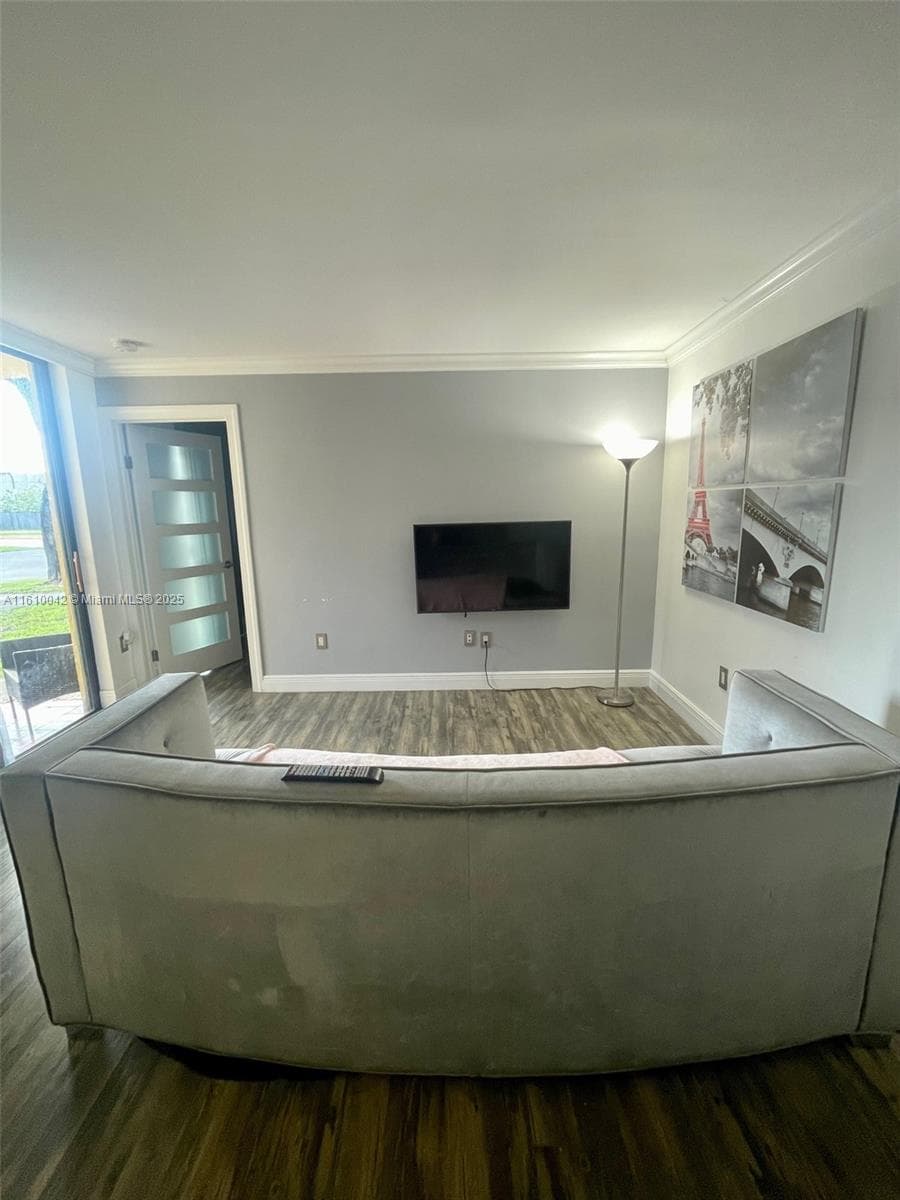 11800 SW 18th St # 4, Miami FL 33175