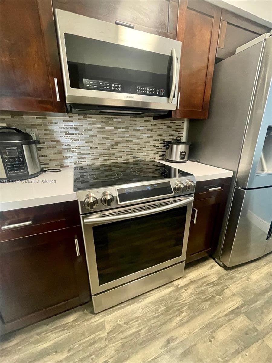 11800 SW 18th St # 4, Miami FL 33175
