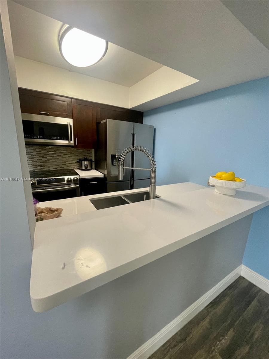 11800 SW 18th St # 4, Miami FL 33175
