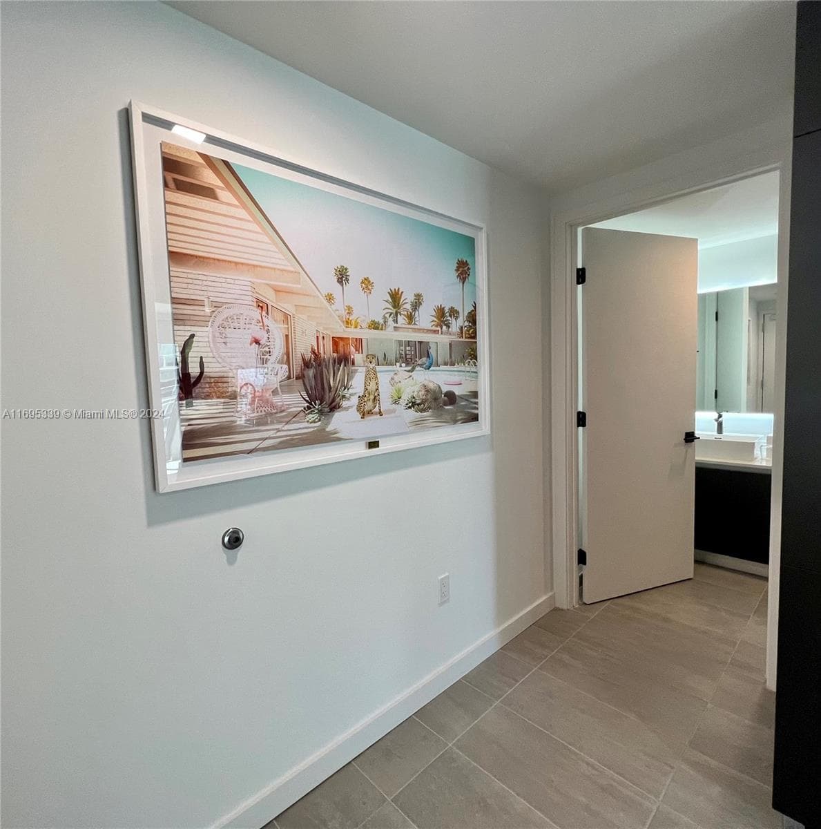 227 NE 2nd St # 2613, Miami FL 33132