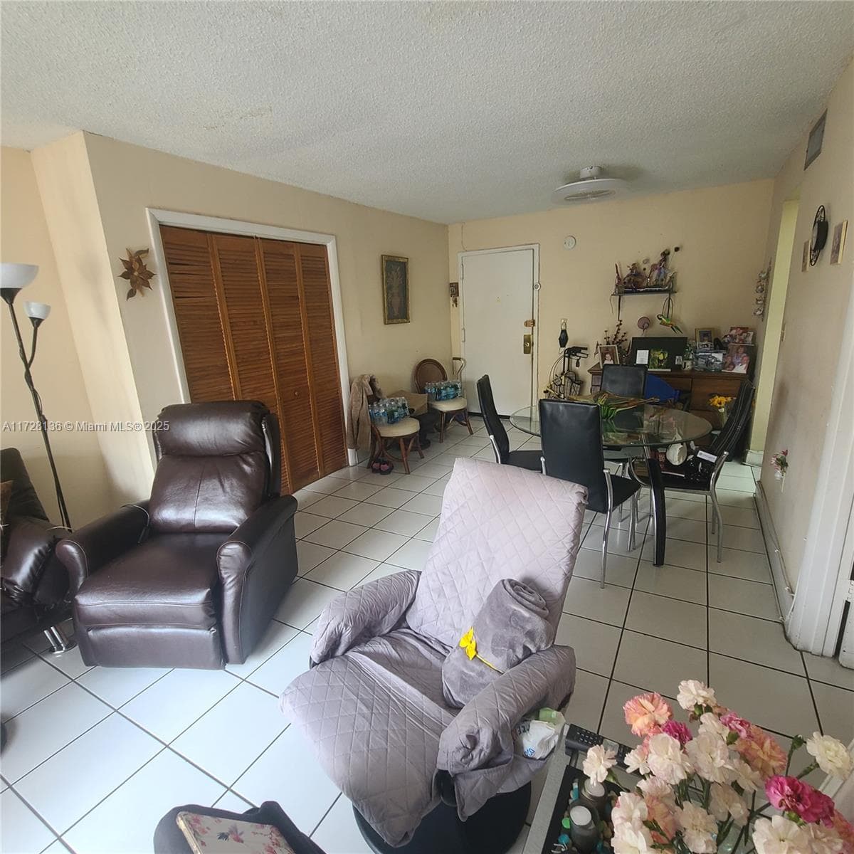 4803 NW 7th St # 14, Miami FL 33126