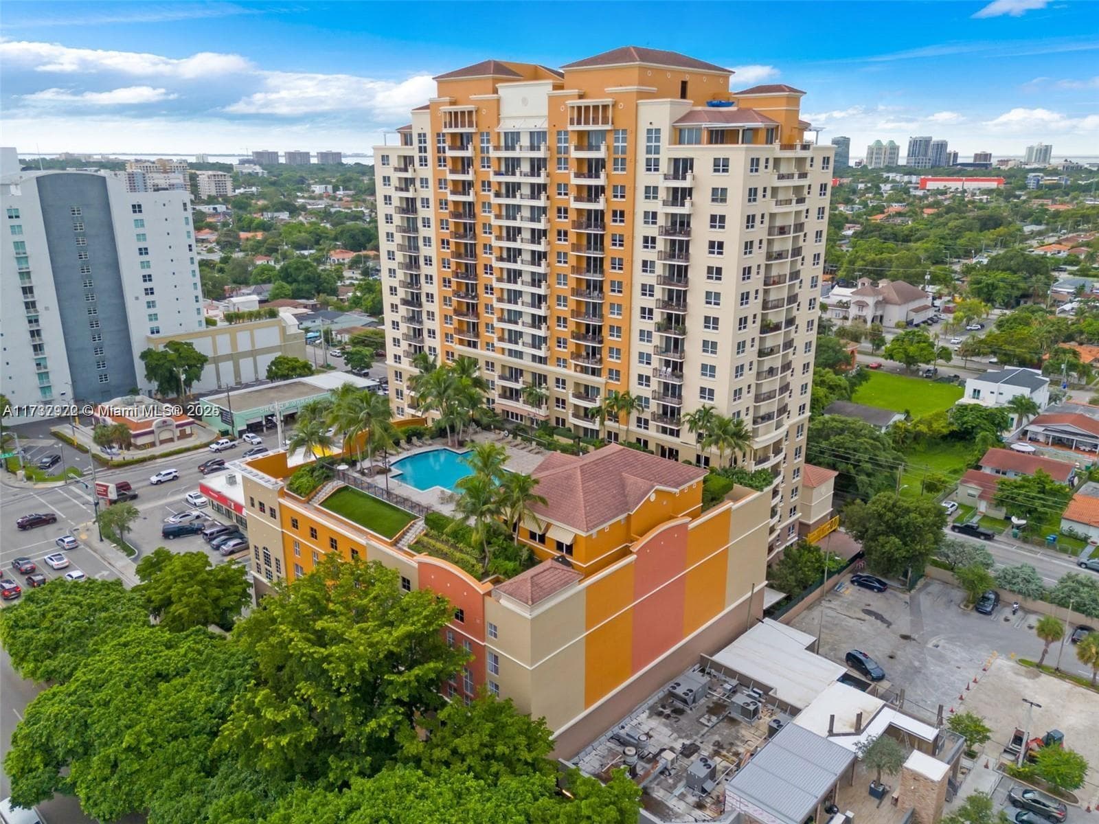 3232 SW 22nd Ter # 301, Miami FL 33145