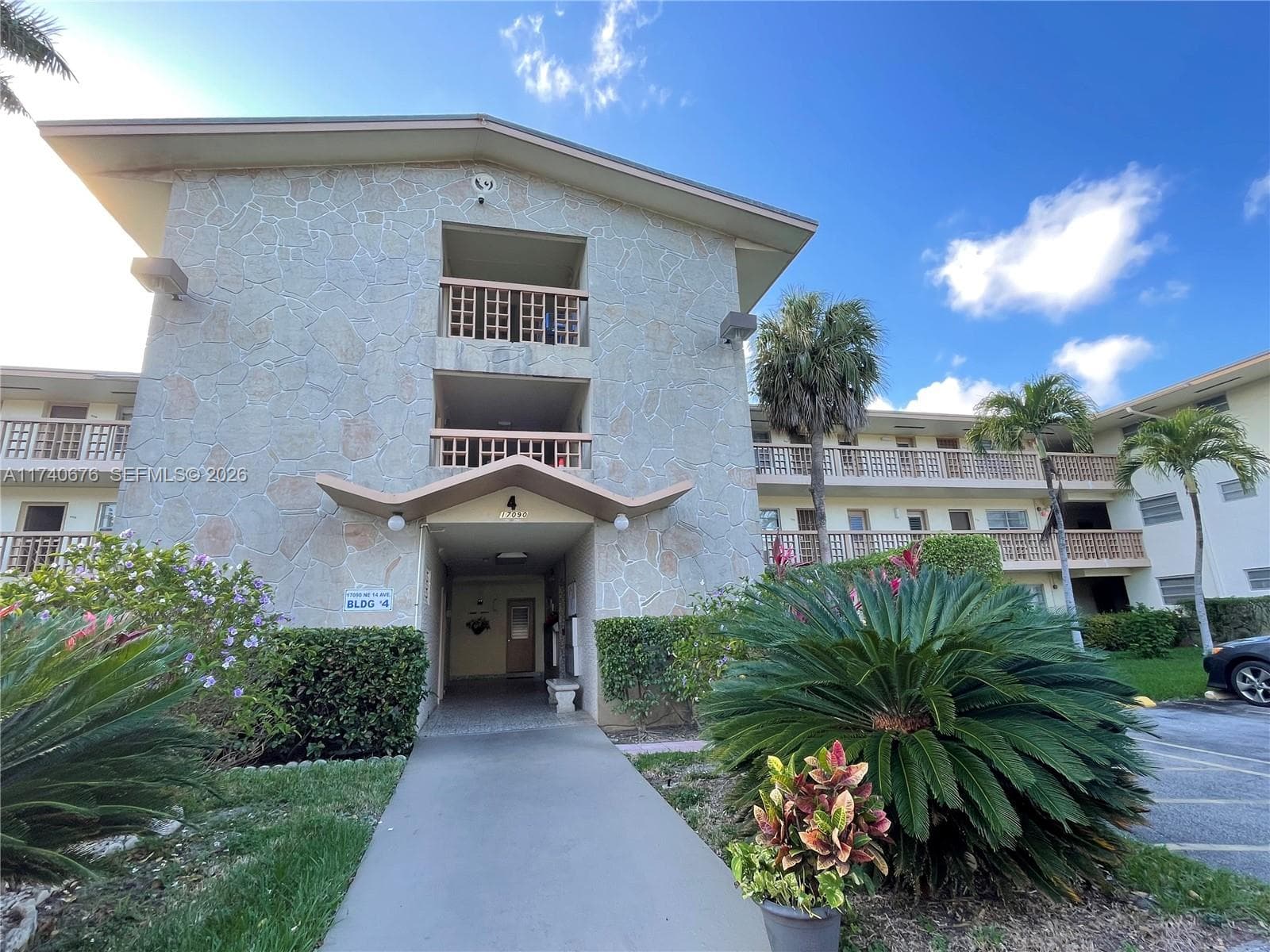 17090 NE 14th Ave # 314, Miami FL 33162