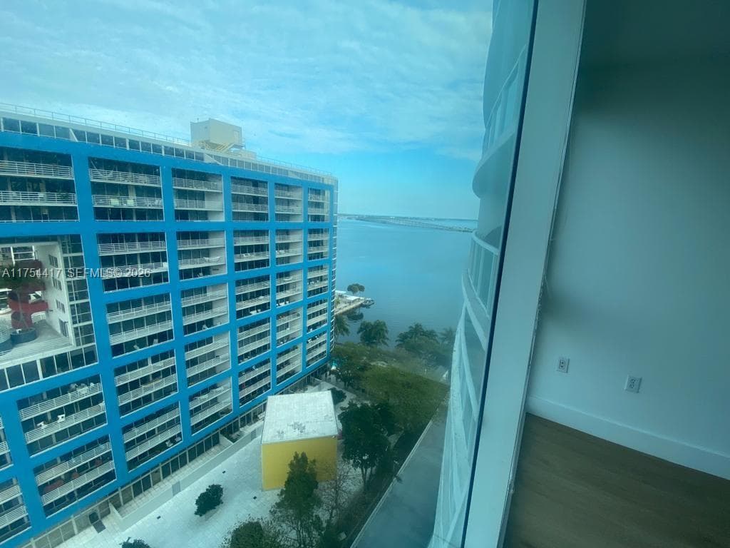 2101 Brickell Ave # 1401, Miami FL 33129
