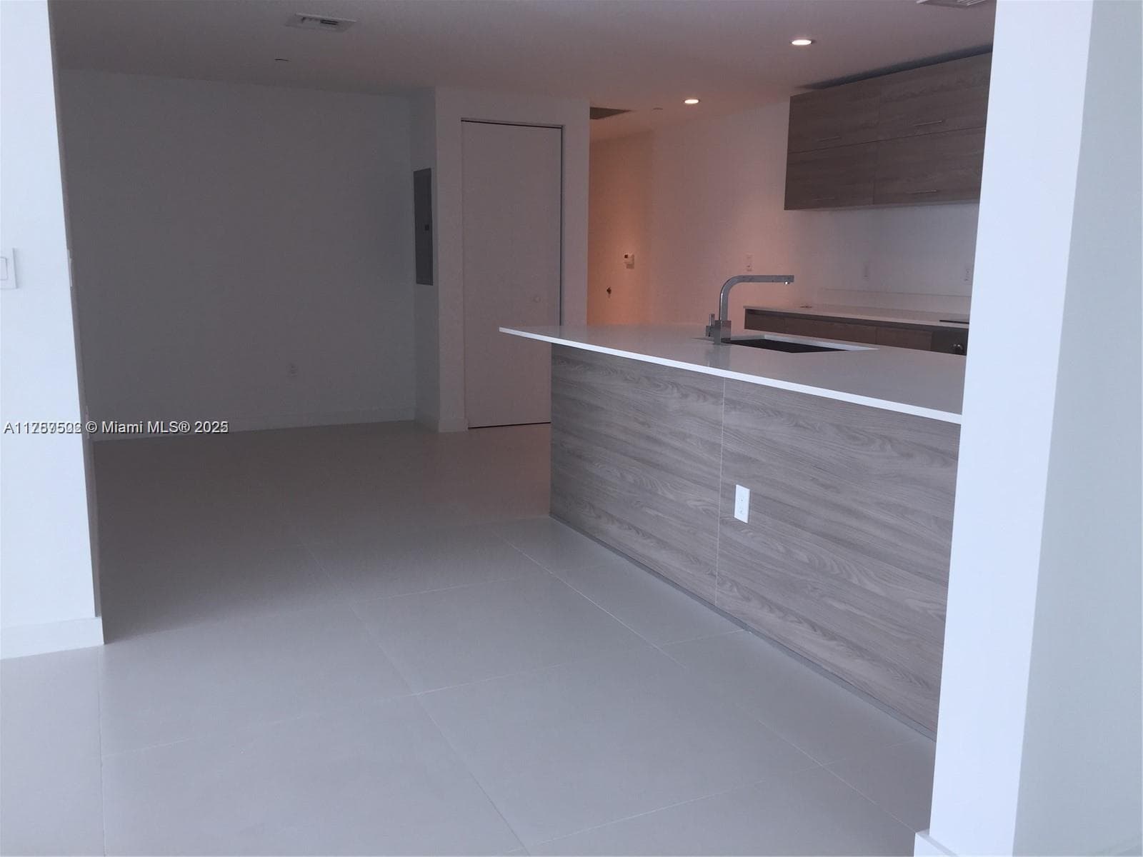 1300 S Miami Ave # 1910, Miami FL 33130