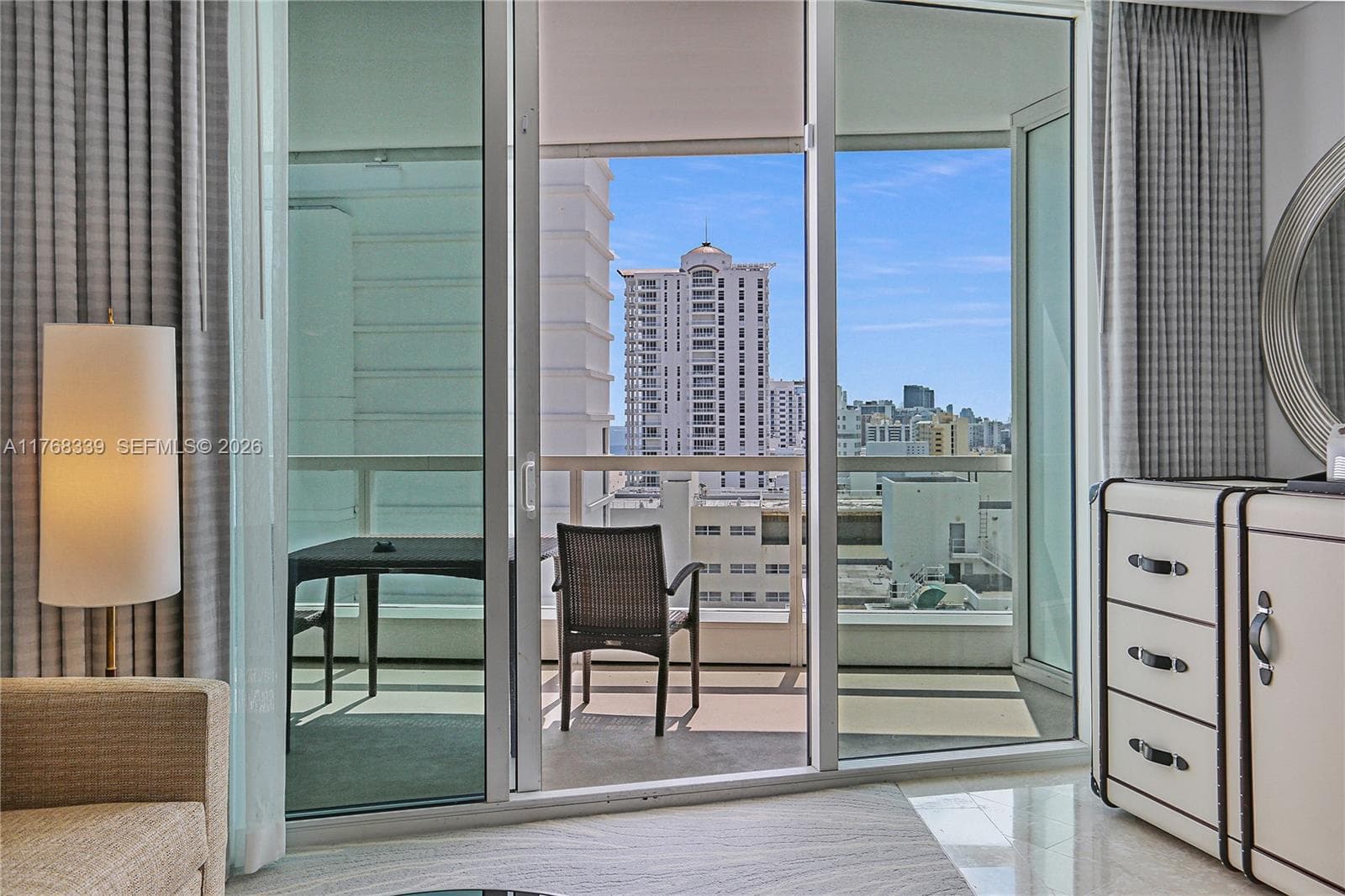 4391 Collins Ave # 1415, Miami Beach FL 33140