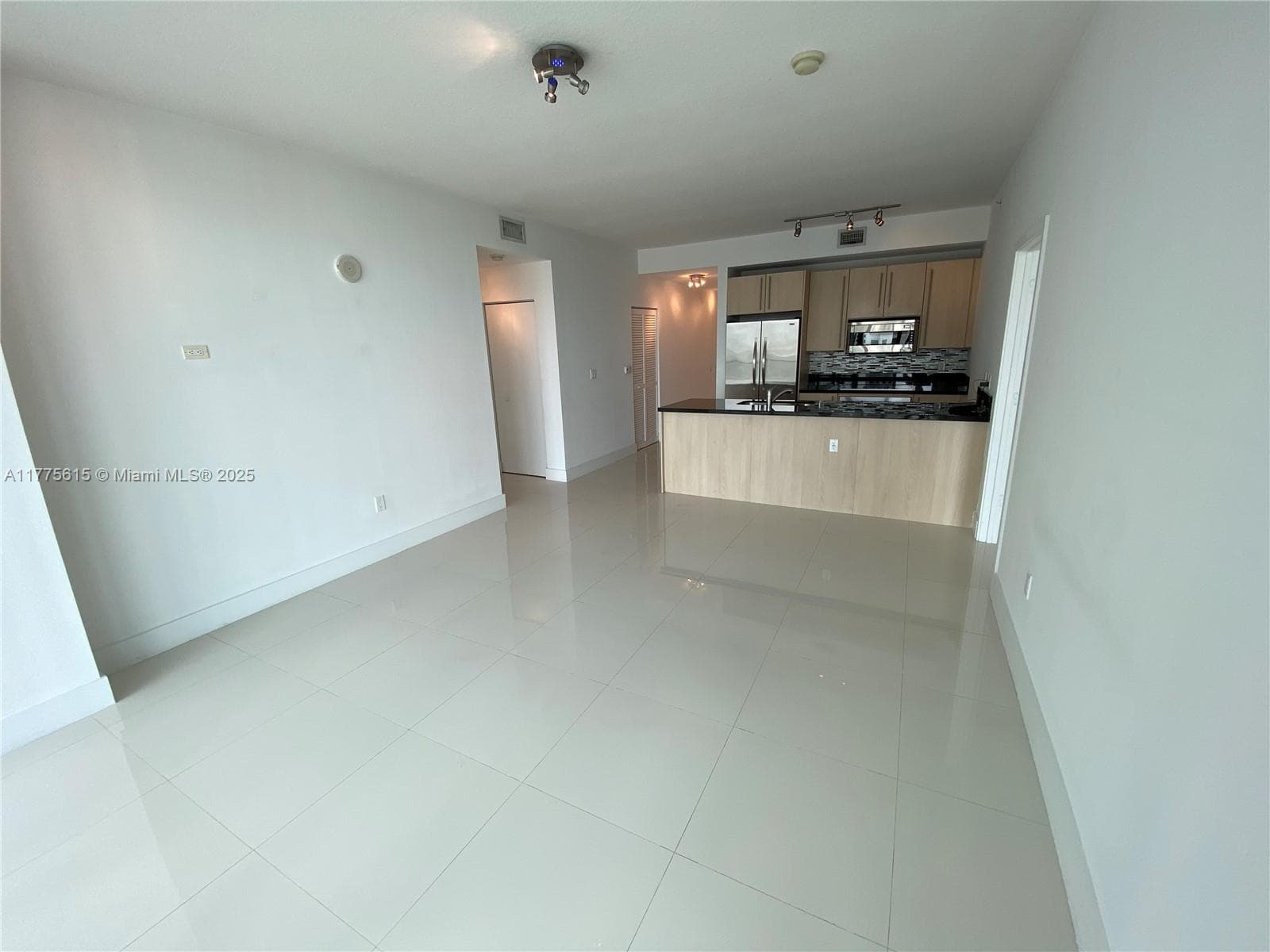 79 SW 12 ST, Miami FL 33130