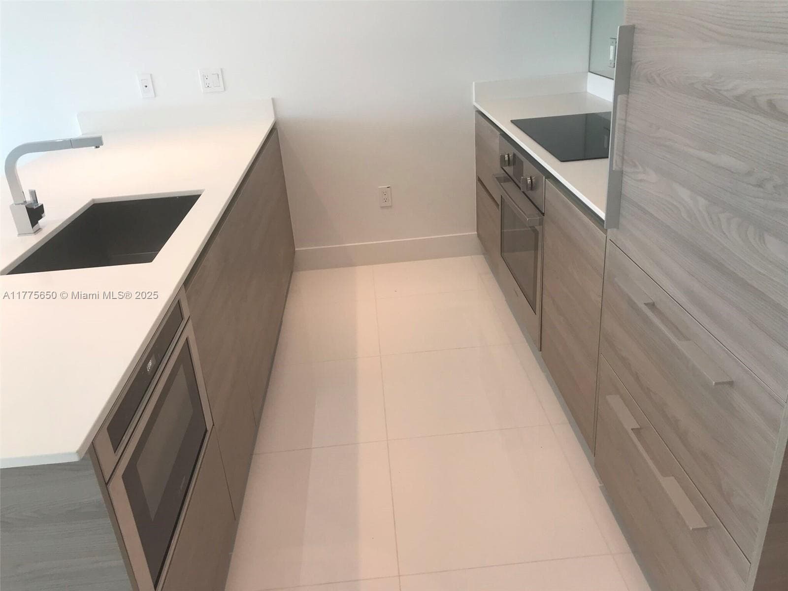 1300 S MIAMI AVE # 4003, Miami FL 33130
