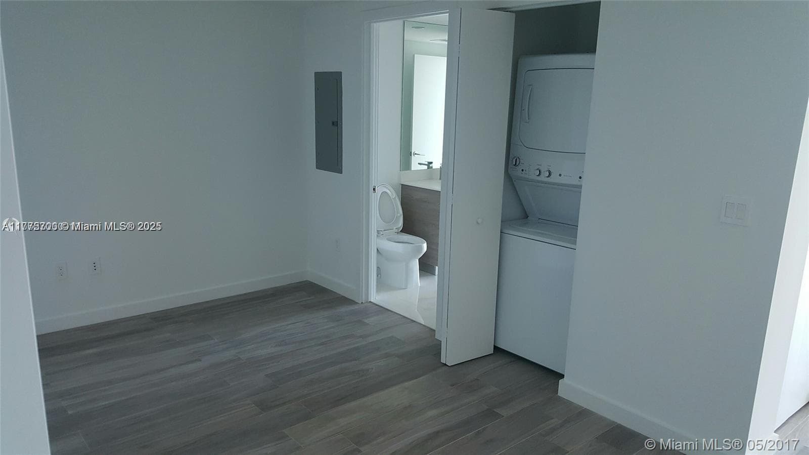1300 S Miami Ave # 4002, Miami FL 33130