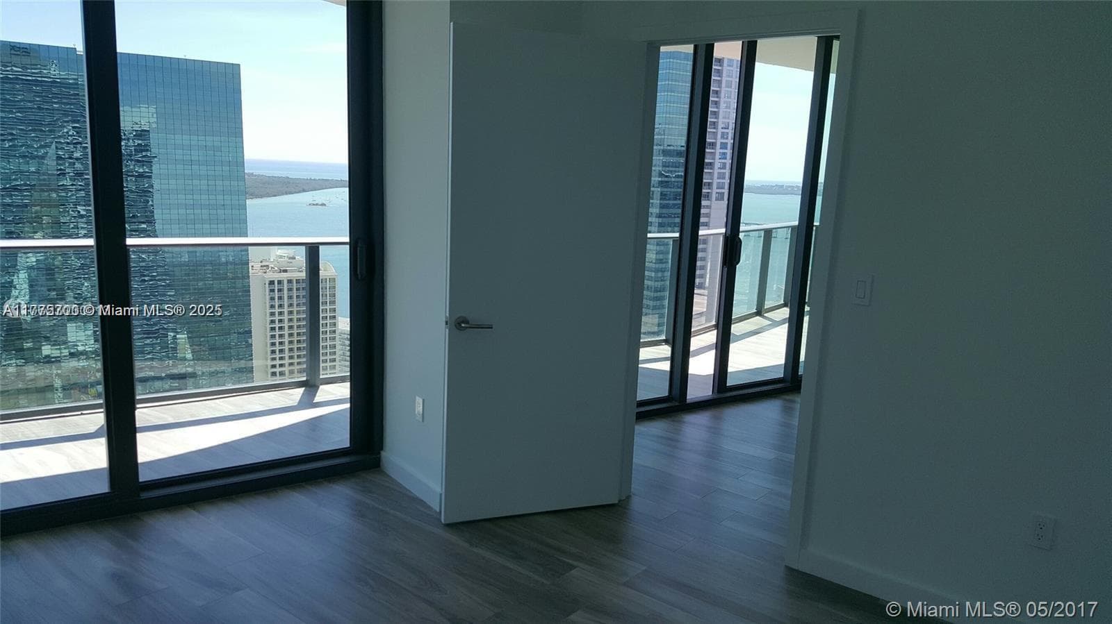 1300 S Miami Ave # 4002, Miami FL 33130