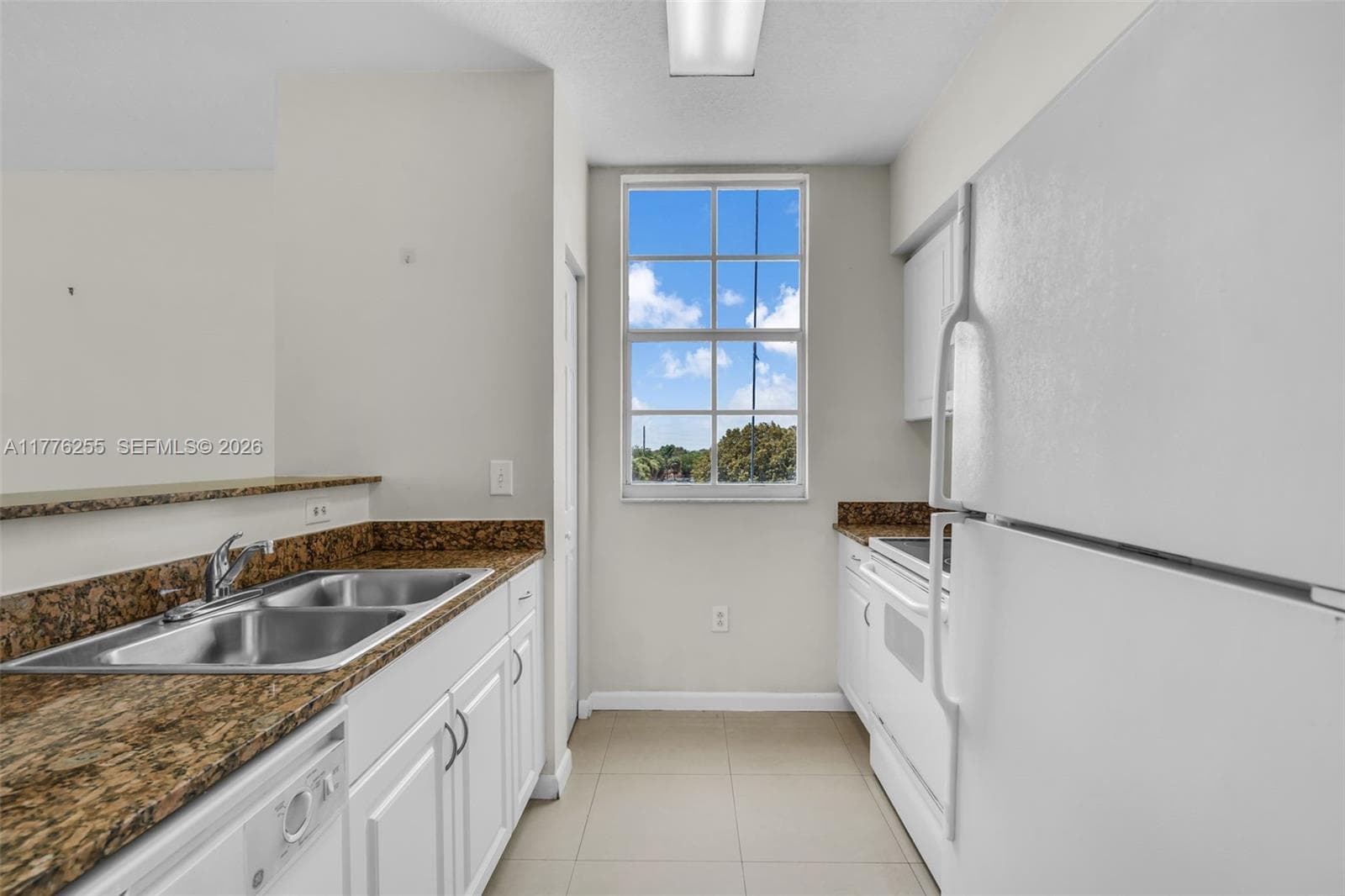 215 SW 42nd Ave # 402, Miami FL 33134