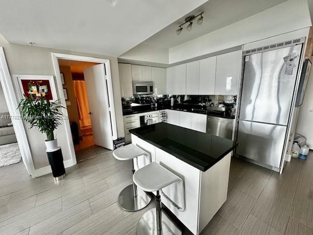 92 SW 3rd St # 4104, Miami FL 33130