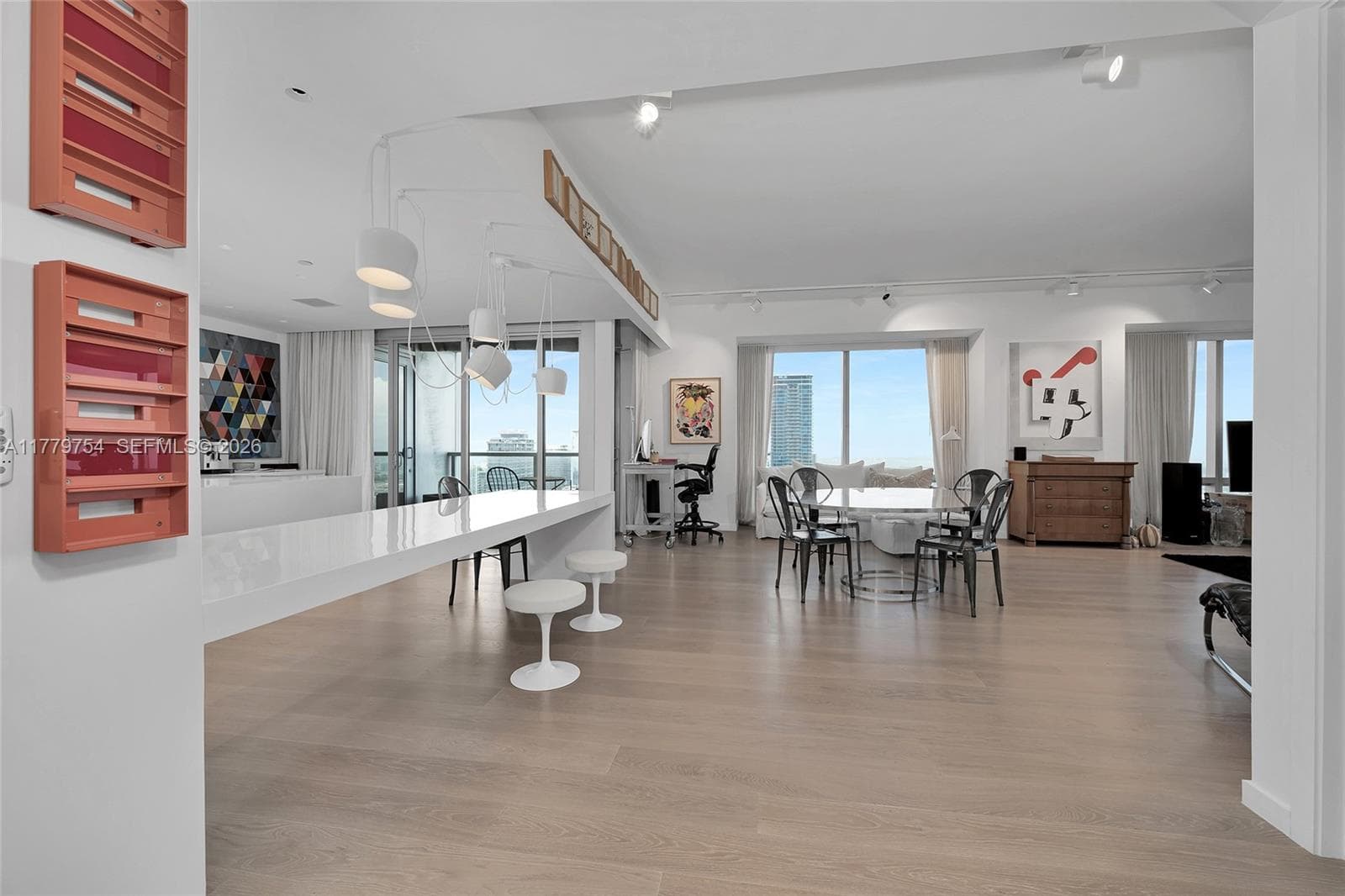 1425 Brickell Ave # 61E, Miami FL 33131