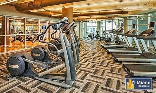244 Biscayne Blvd # 3004, Miami FL 33132