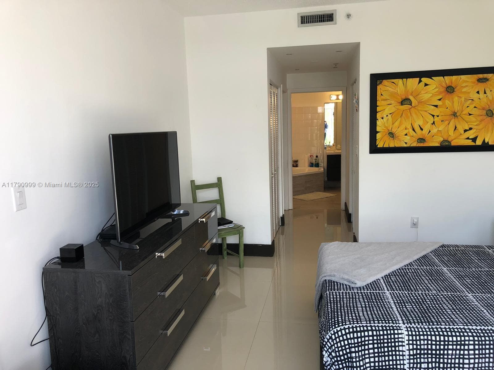 9725 NW 52nd St # 407, Doral FL 33178