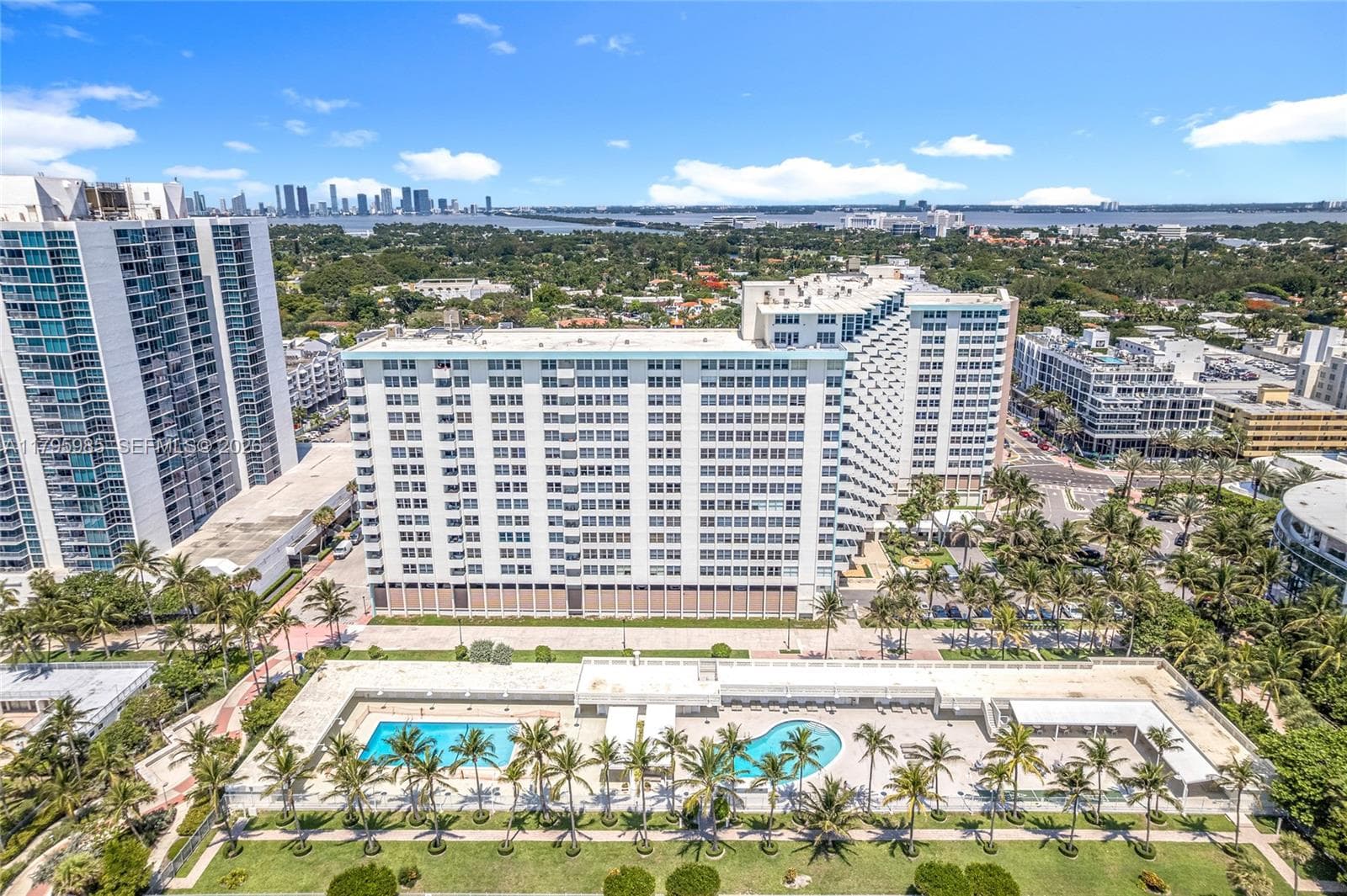 2899 Collins Ave # 1218, Miami Beach FL 33140