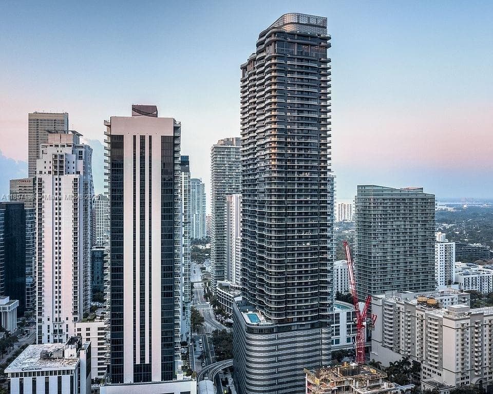 1000 Brickell Plz # 2705, Miami FL 33131