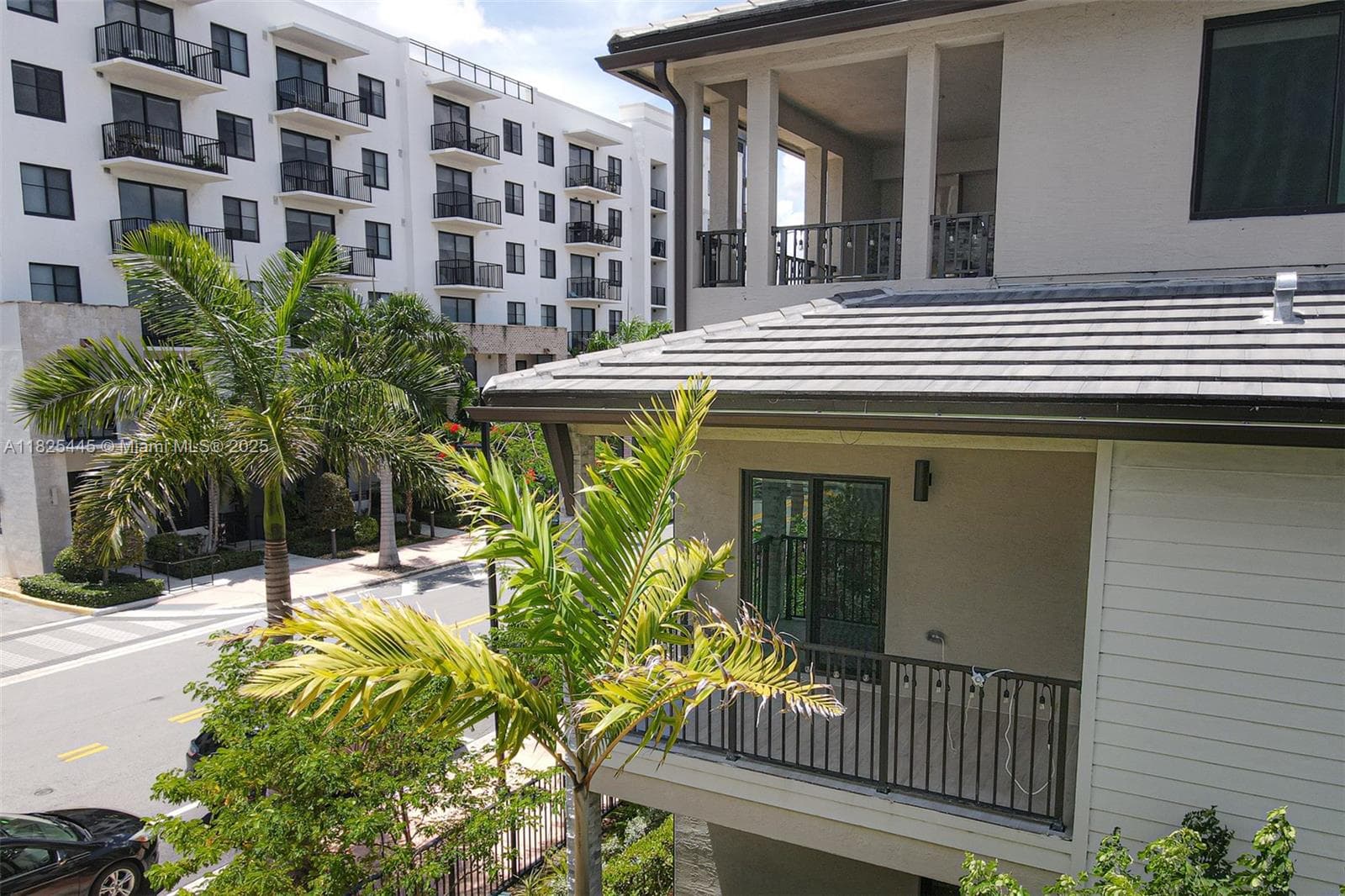 4269 NW 83rd Path, Doral FL 33166