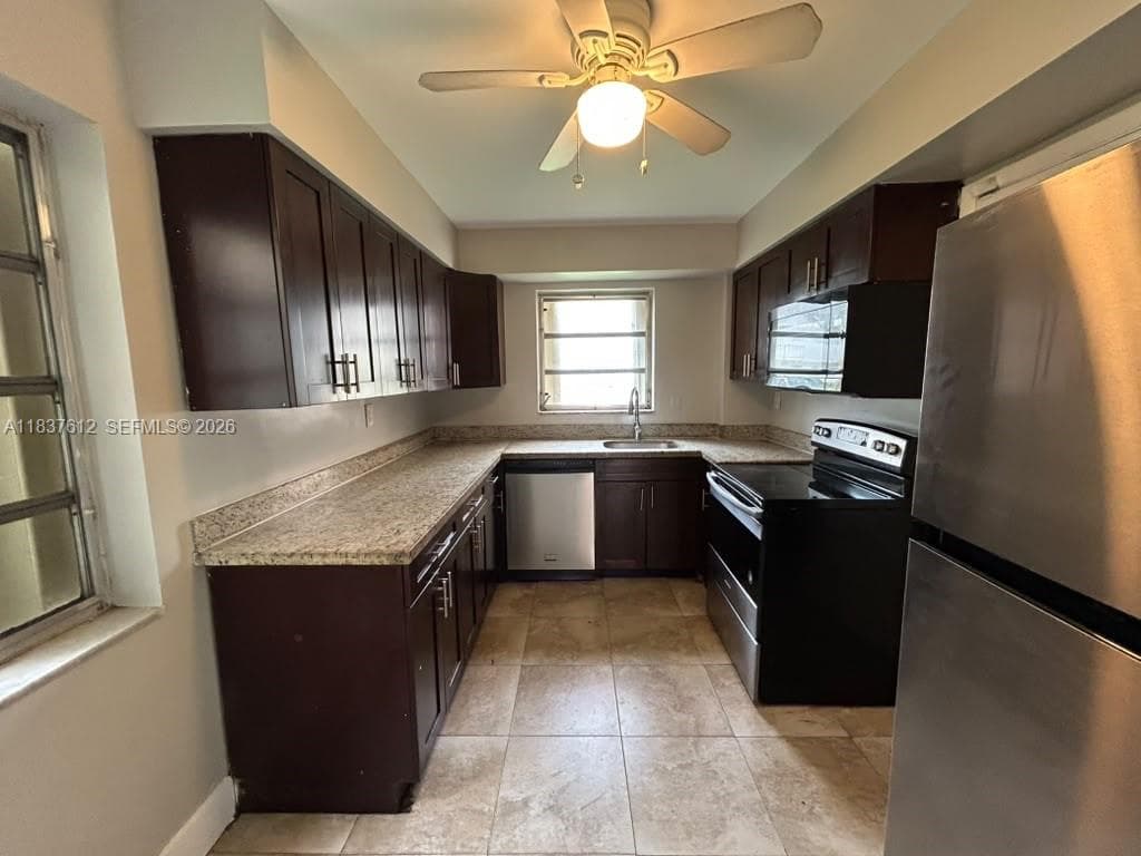 1450 NE 191st St # 106, Miami FL 33179