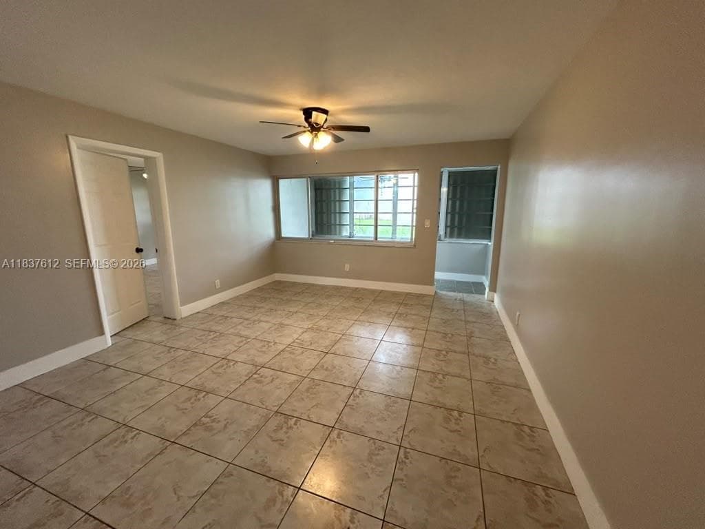 1450 NE 191st St # 106, Miami FL 33179