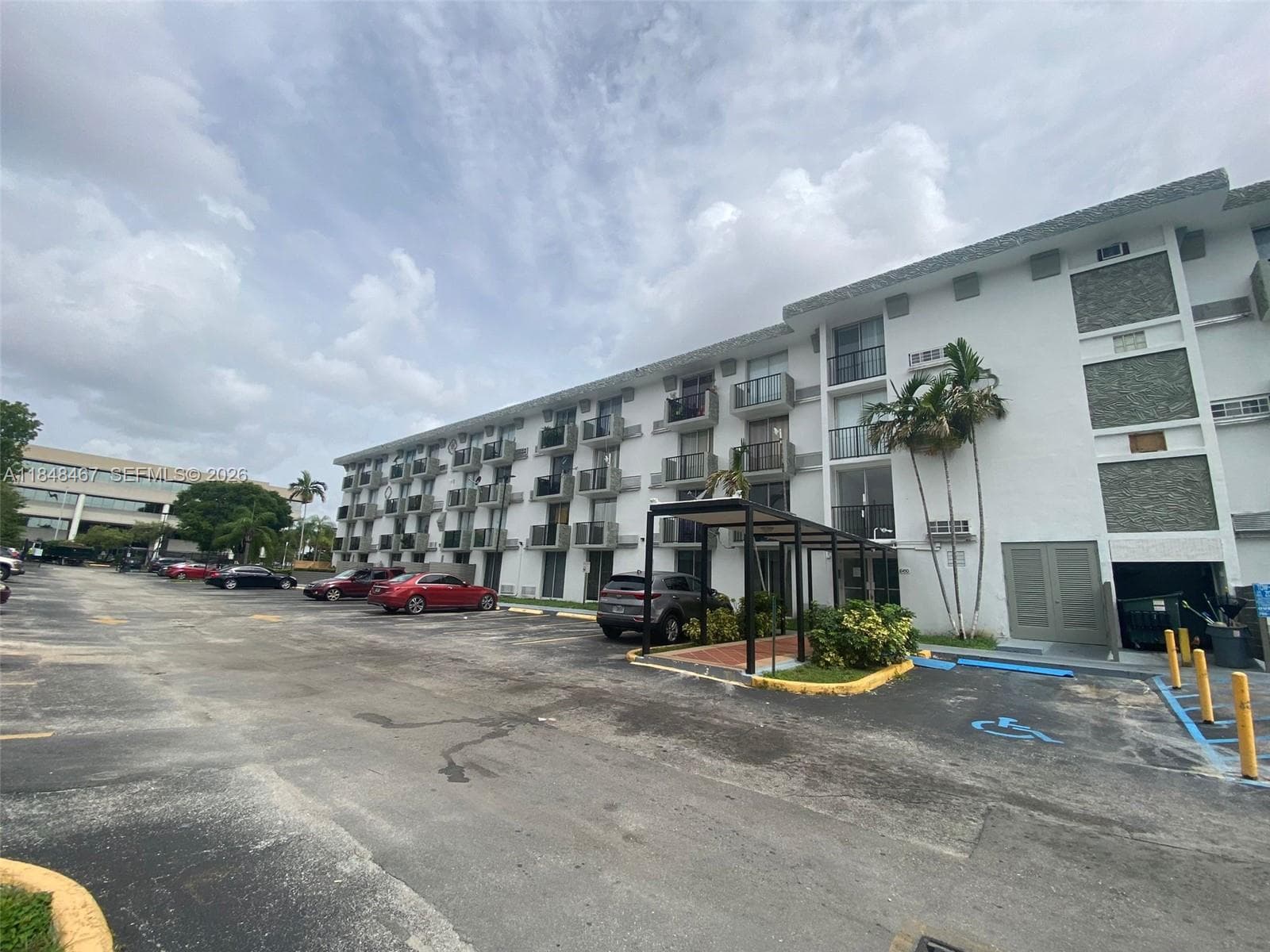 16450 NW 2nd Ave # 404, Miami FL 33169