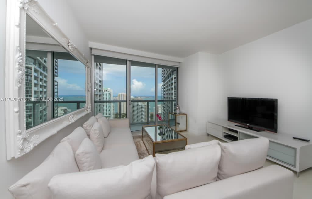 485 Brickell Ave # 3711, Miami FL 33131