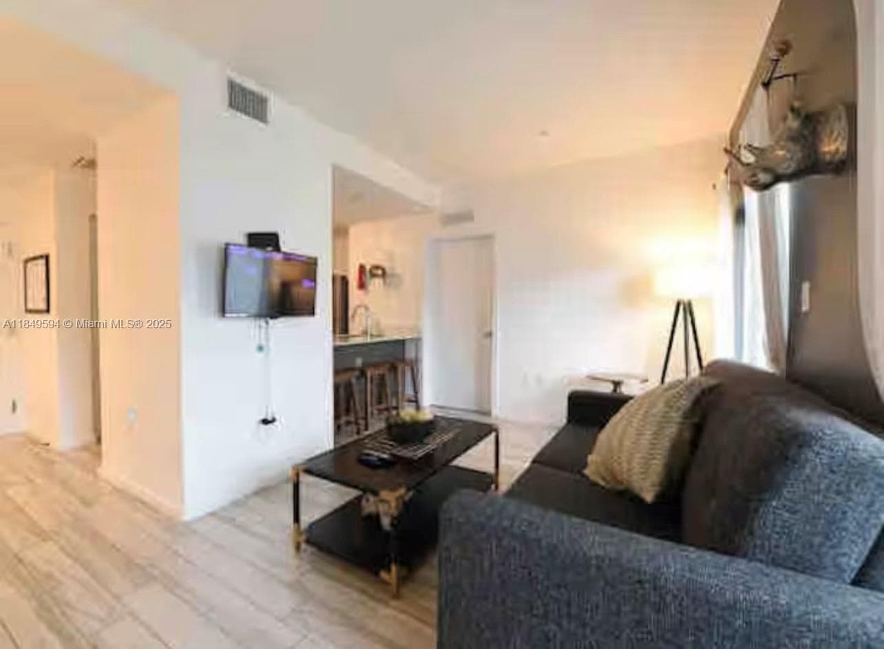 481 NE 29th St # 705, Miami FL 33137