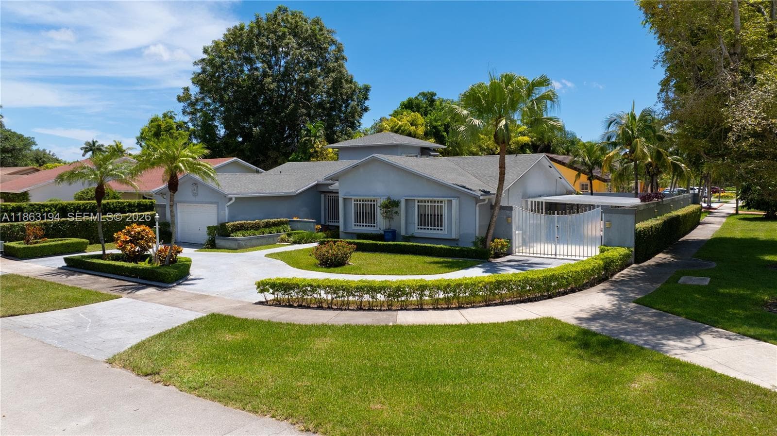 11680 SW 92nd St, Miami FL 33176