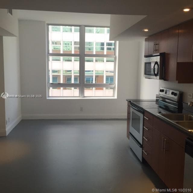 111 E Flagler St # 1003, Miami FL 33131