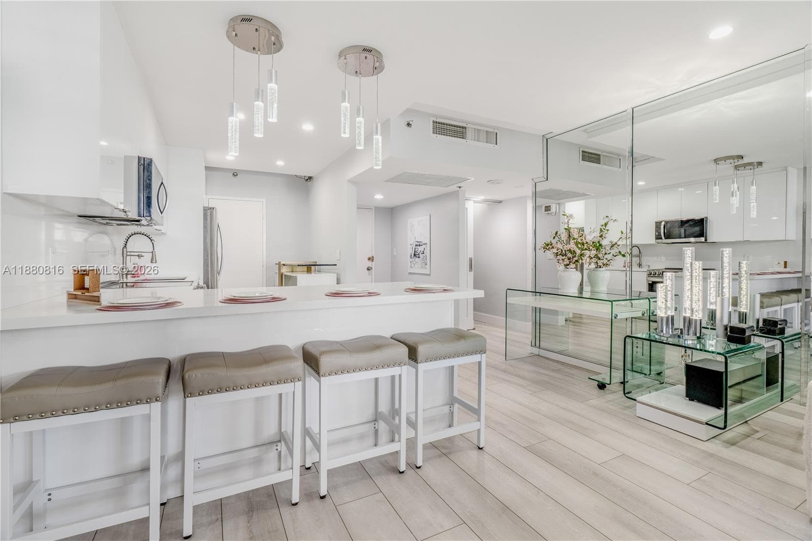 100 Lincoln Rd # 323, Miami Beach FL 33139