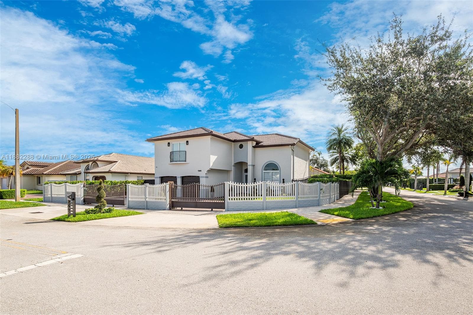 1385 SW 143rd Ct, Miami FL 33184
