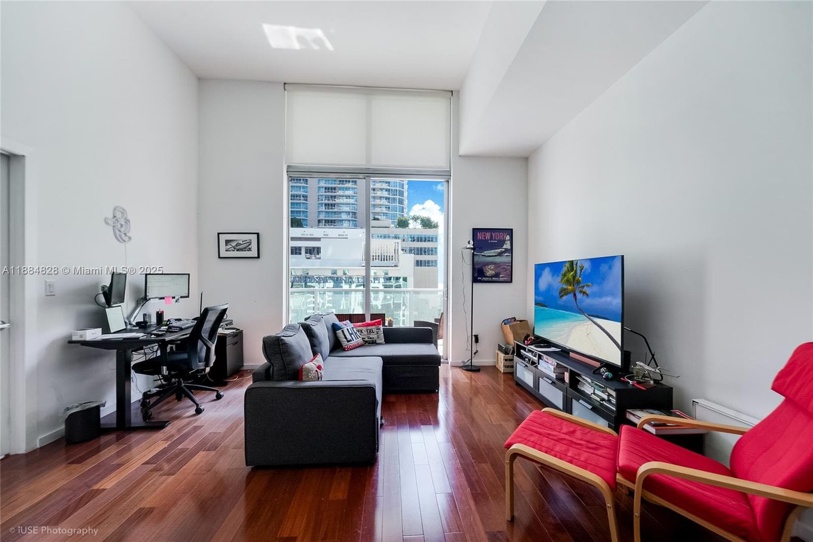 1060 Brickell Ave # 1203, Miami FL 33131