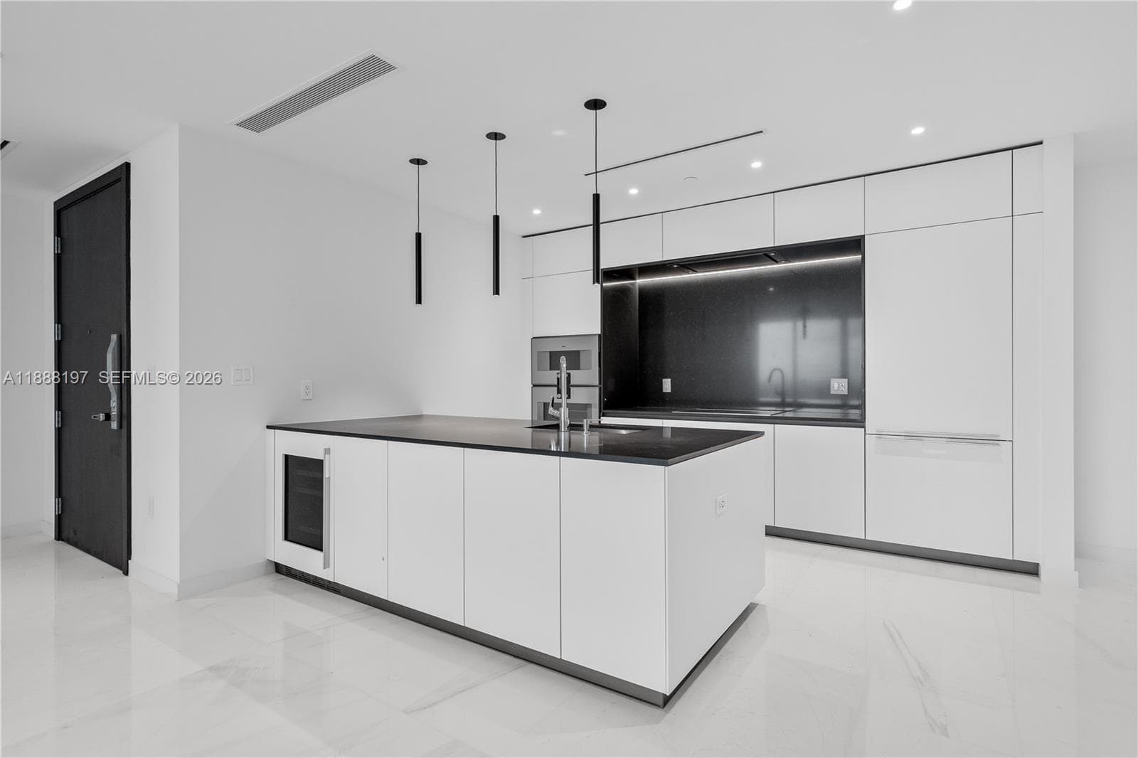 300 Biscayne Blvd Way # 1103, Miami FL 33131