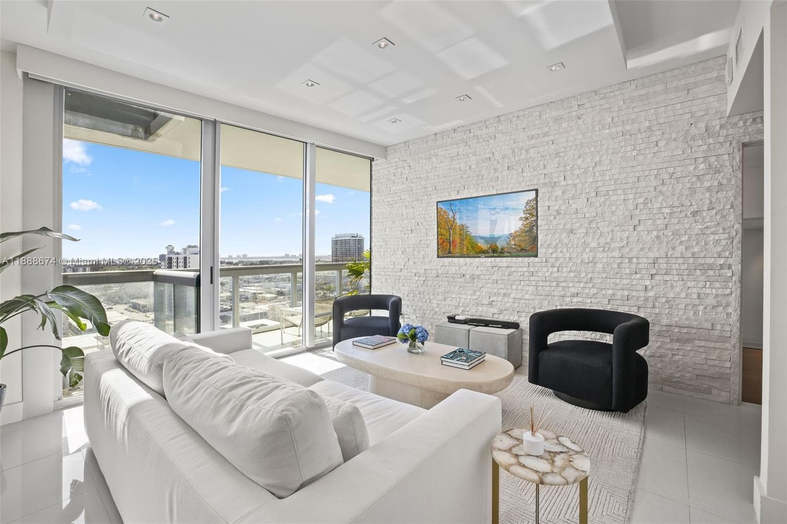 6899 Collins Ave # 1610, Miami Beach FL 33141