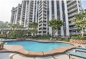 2000 Towerside # 309, Miami FL 33138