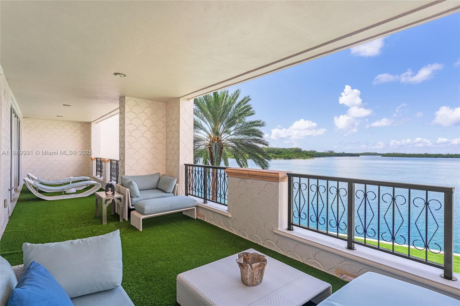 5134 Fisher Island Dr # 5134, Miami Beach FL 33109