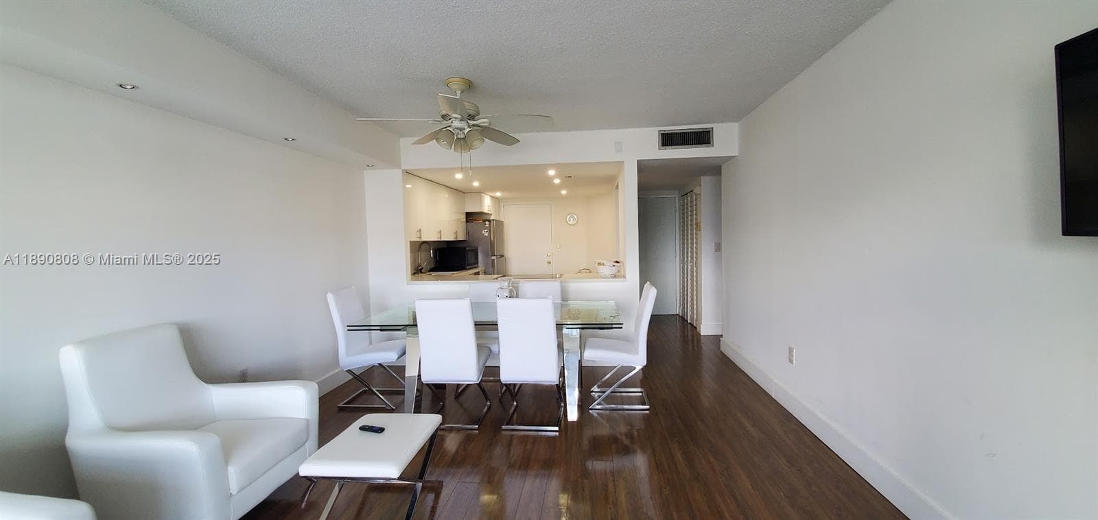 1351 NE Miami Gardens Dr # 202E, Miami FL 33179