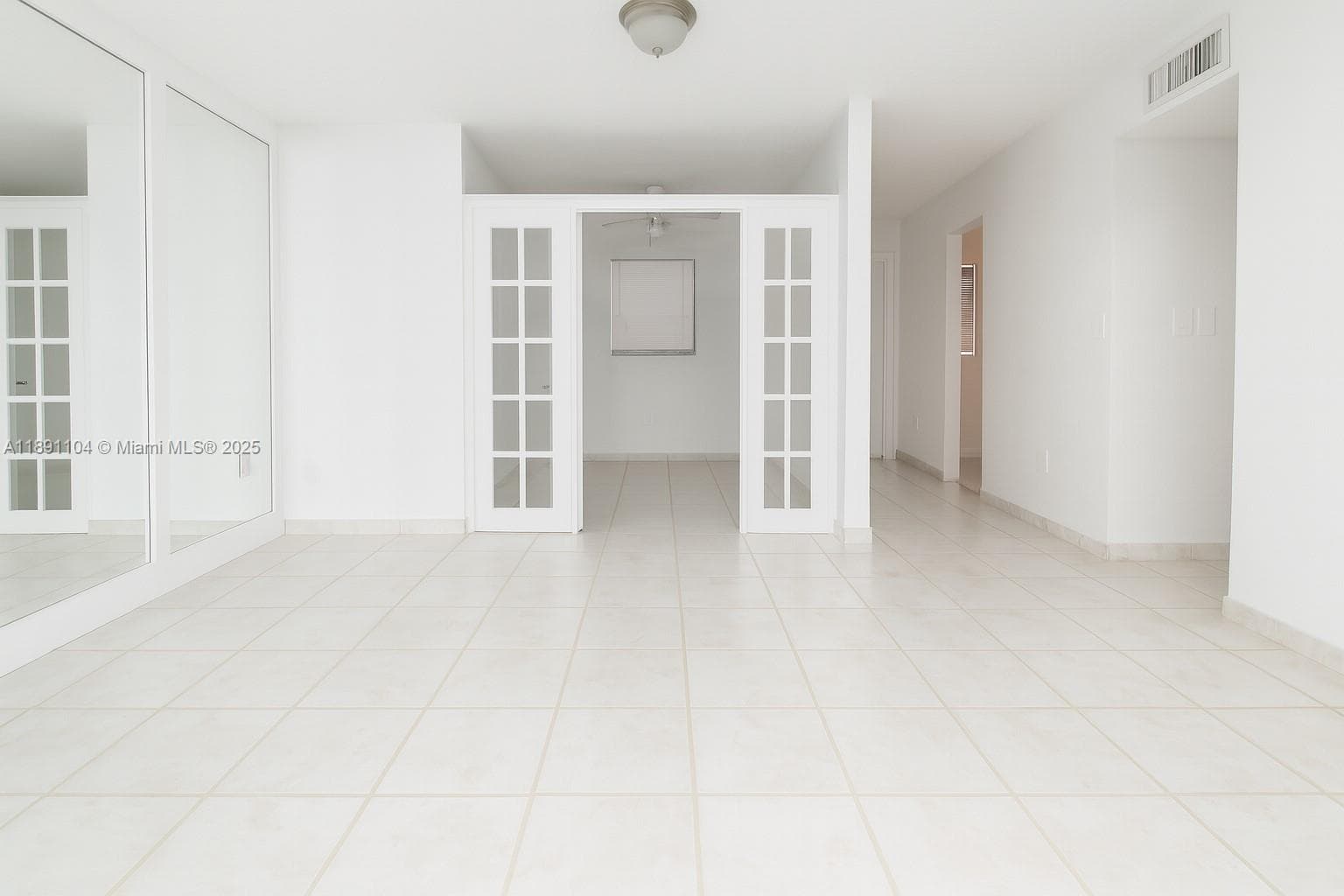 1662 Lincoln Ct # 402, Miami Beach FL 33139