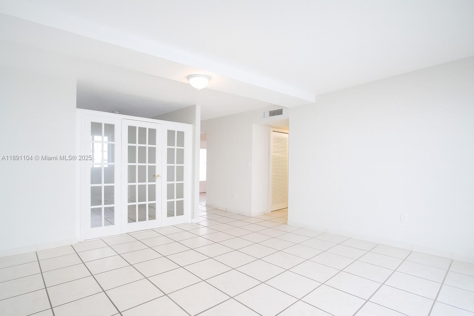 1662 Lincoln Ct # 402, Miami Beach FL 33139