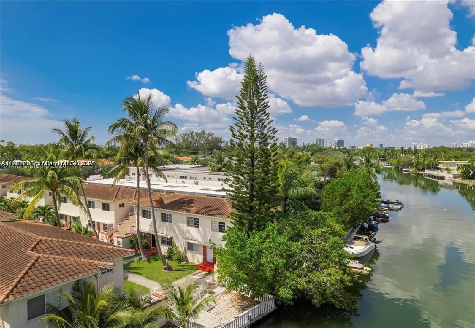 1197 Marseille Dr # 12, Miami Beach FL 33141
