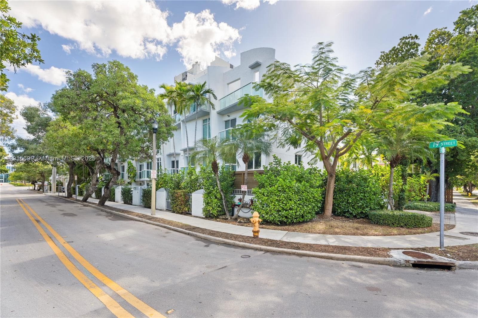 1853 Jefferson Ave # 6, Miami Beach FL 33139