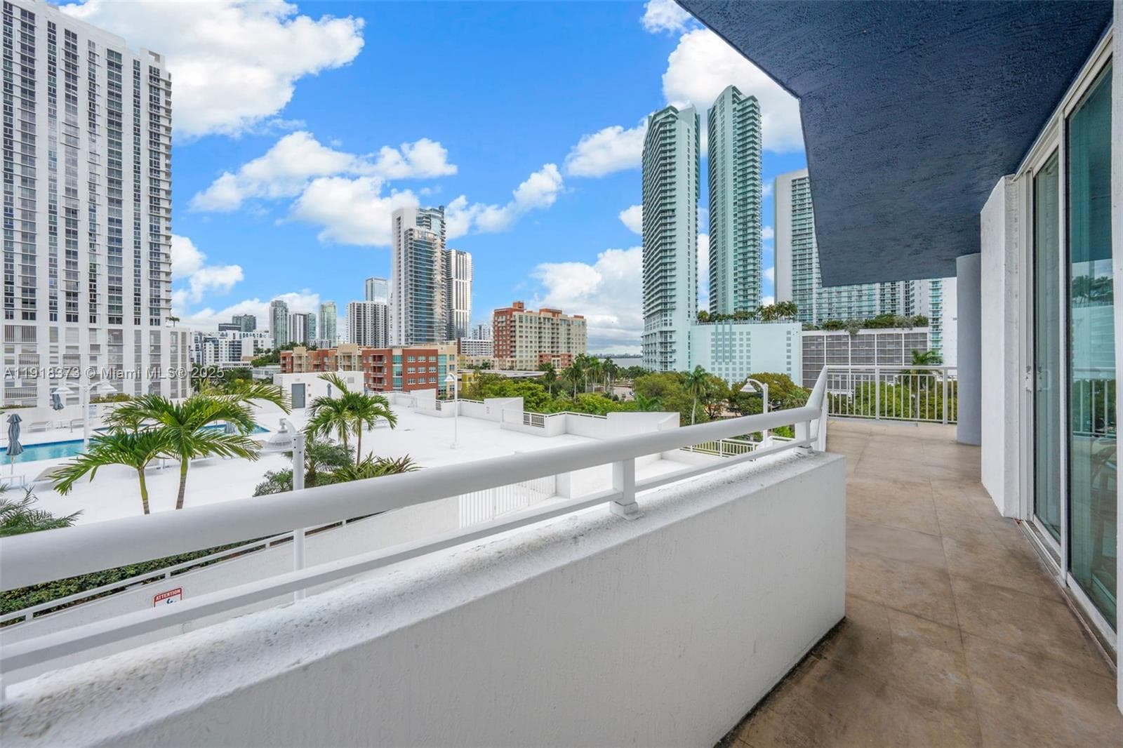 275 NE 18th St # 708, Miami FL 33132
