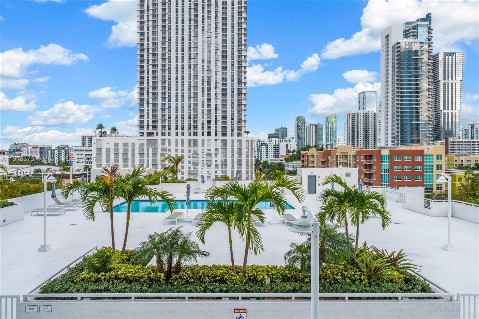 275 NE 18th St # 708, Miami FL 33132
