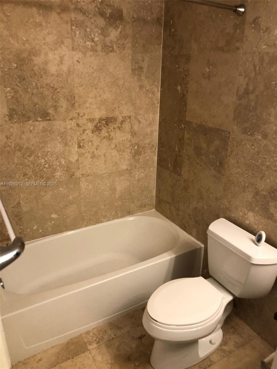 1650 Brickell Ave # 111, Miami FL 33129