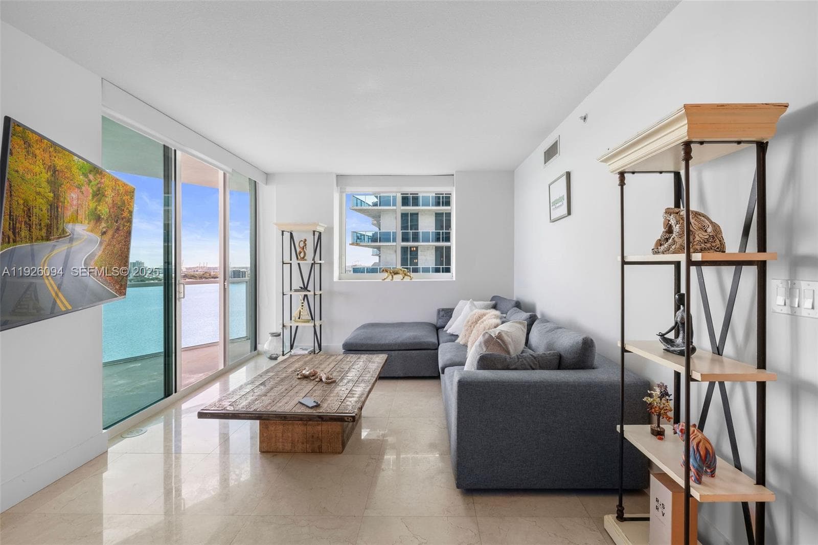 665 NE 25th St # 1801, Miami FL 33137