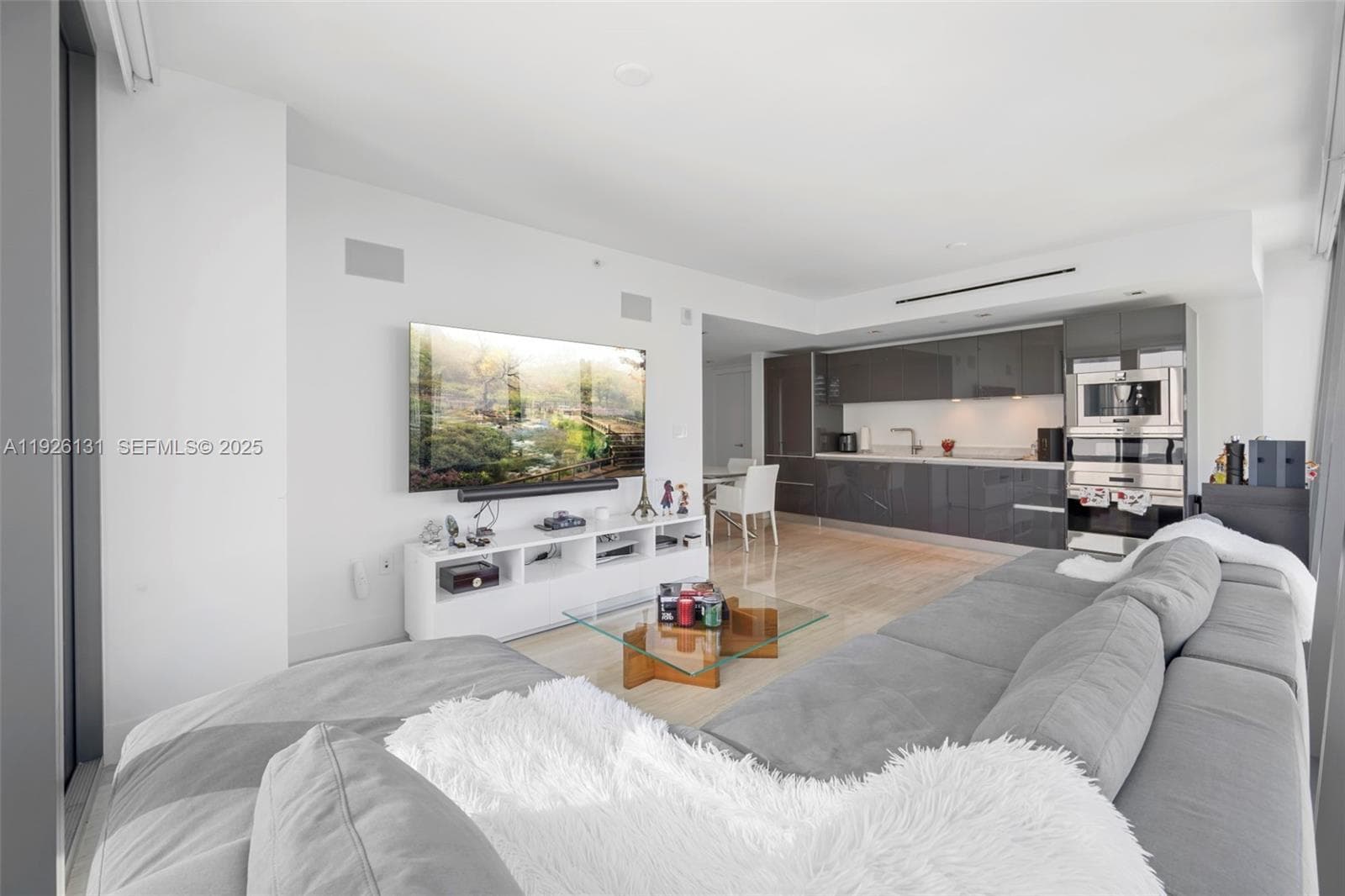 1451 Brickell Ave # 1106, Miami FL 33131