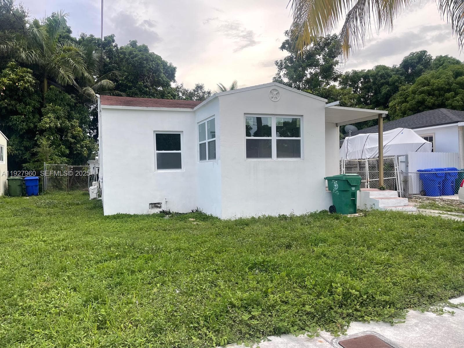 560 NW 53rd St, Miami FL 33127